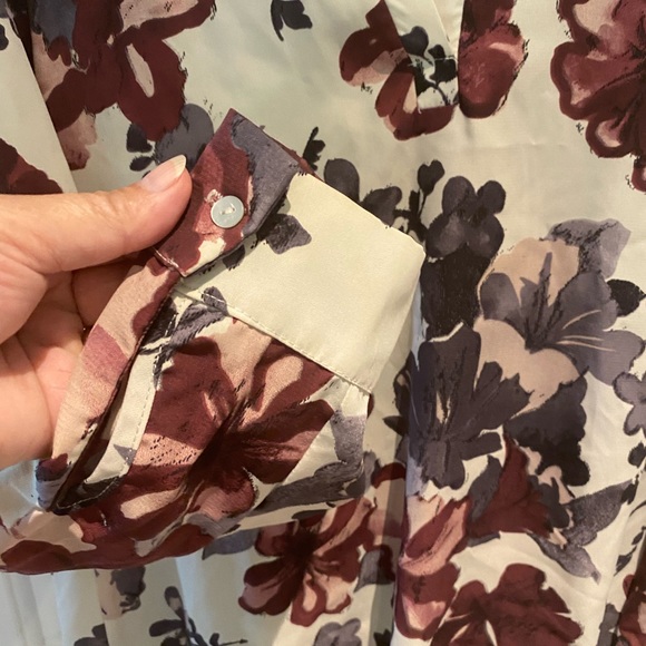 Honey Belle Light weight Tunic Blouse Size Small - Picture 3 of 6